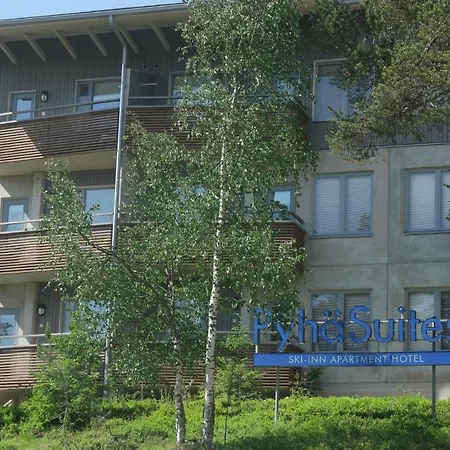 Ski-Inn Pyhaesuites Pyhätunturi Extérieur photo
